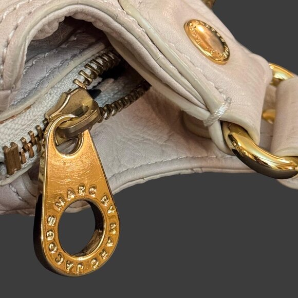 Marc by Marc Jacobs Classic Q Slouchy Satchel Shoulder Tote – Beige Pebbled Leat - Picture 9 of 16